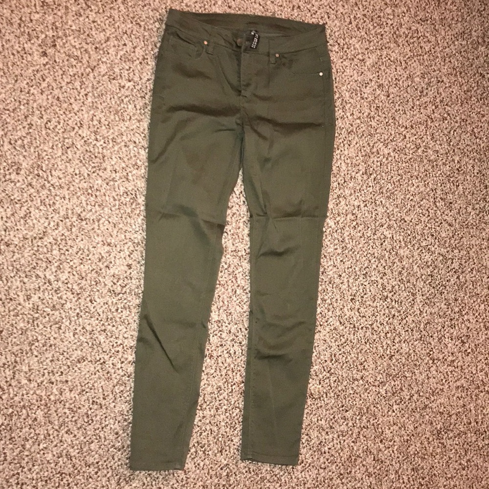 Skinny jeans